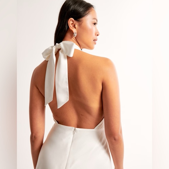 Abercrombie & Fitch Cowl Neck Halter Mini Dress (Size XS Tall) - Picture 4 of 6